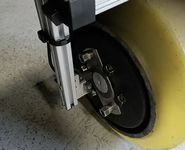 車輪速センサ